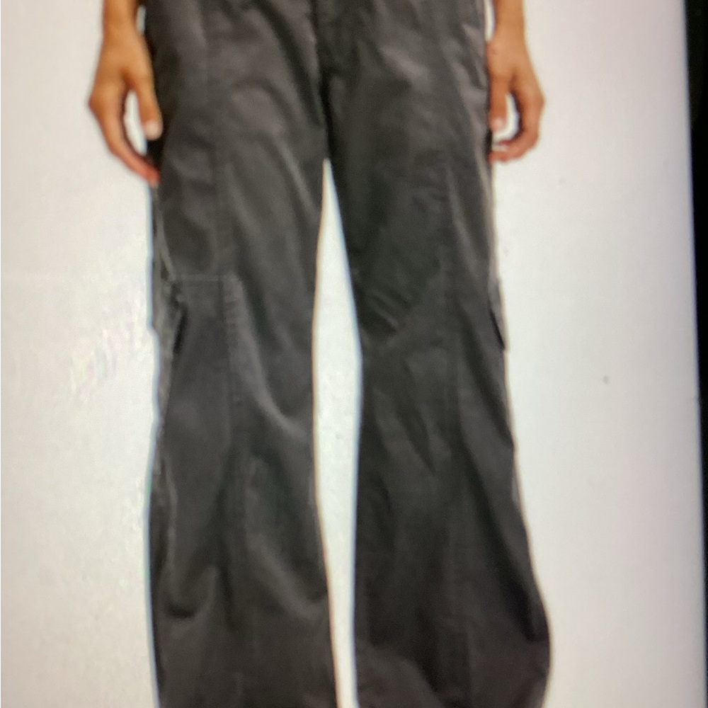 Celebrate It Women's Gray cargo wide leg NWOT